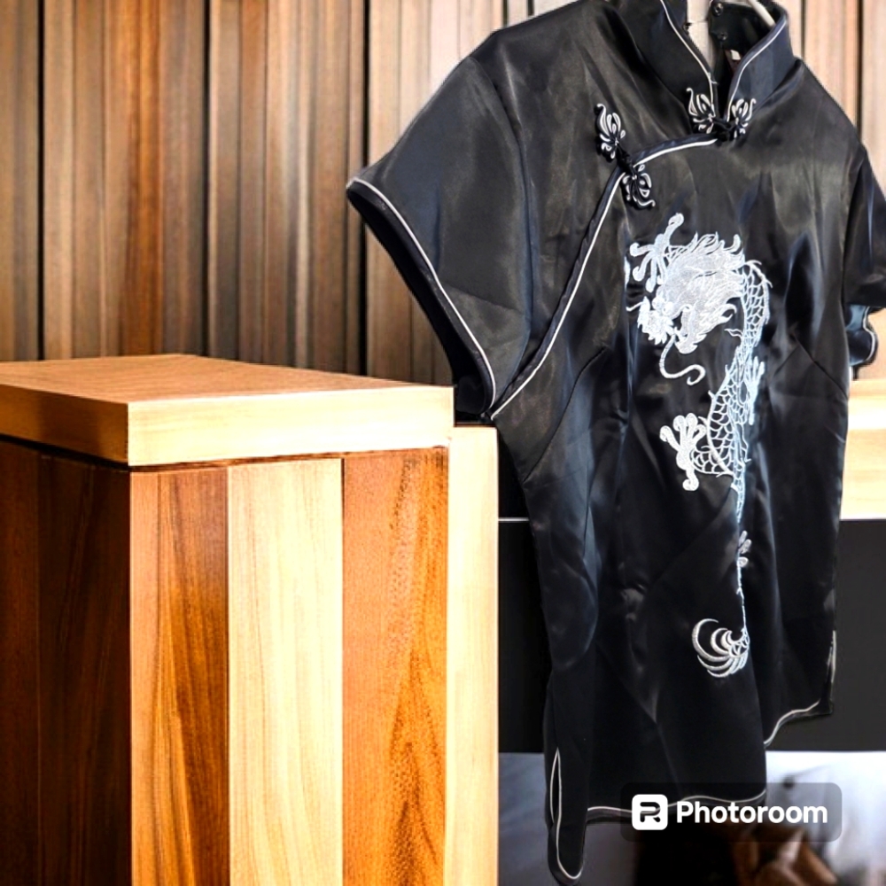 Traditional Chinese Black Satin Shirt with Dragon Embroidery - Picture 4 of 7